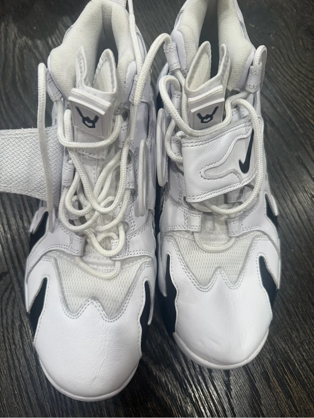 Nike Air DT Max '96 Colorado Away White Black Men’s Size 9.5